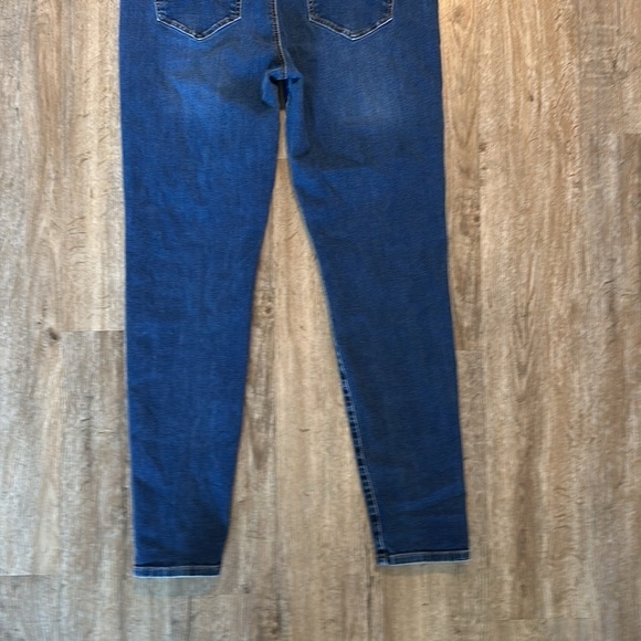 LIVERPOOL JEAN LEGGINGS SIZE(12) - Picture 6 of 7